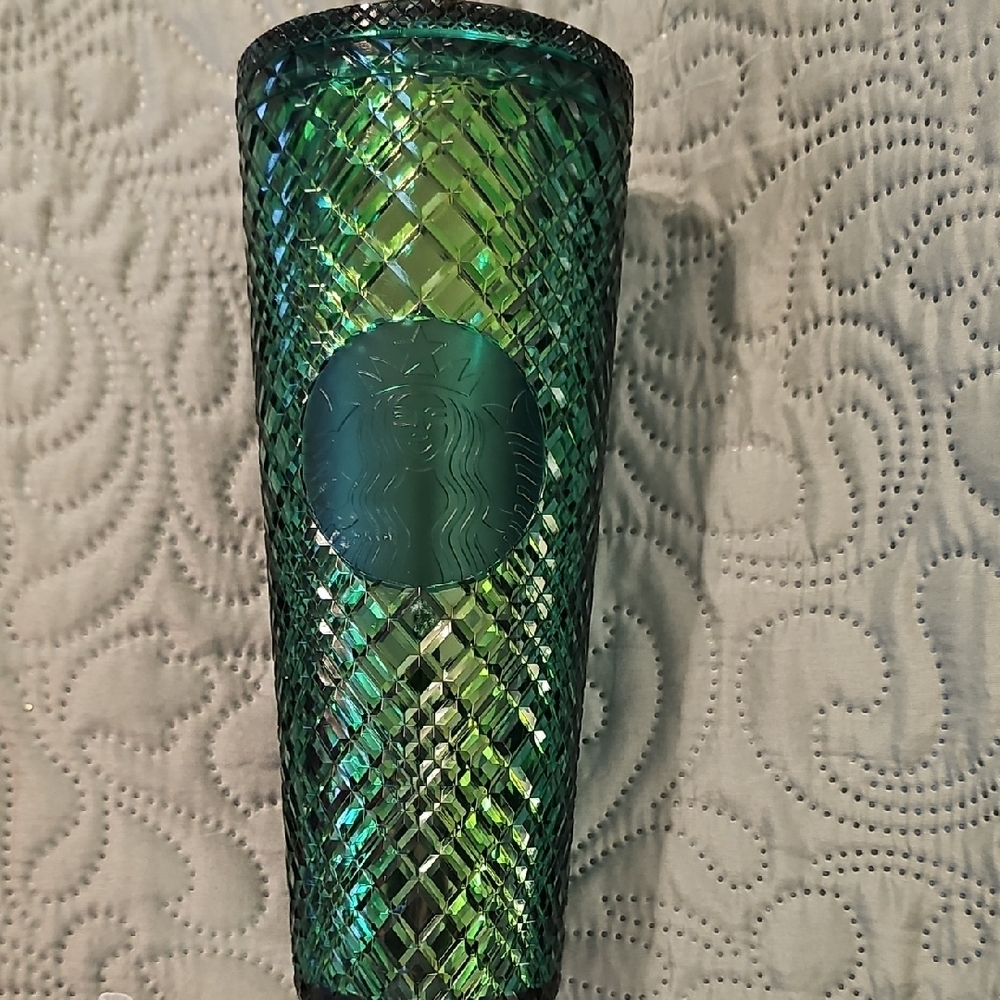 Starbucks 2021 Emerald Iridescent Green Jeweled Tumbler Cold Cup 24 Oz